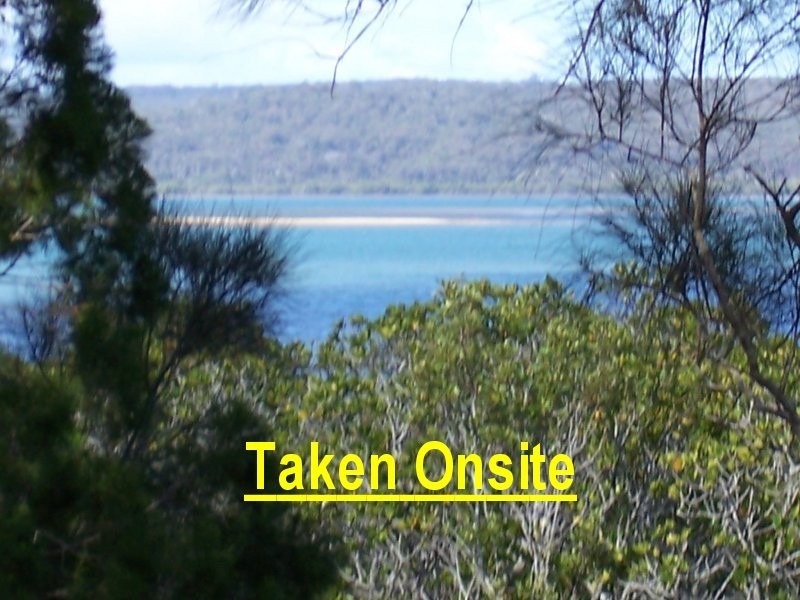 1-3 Blue Bay Cres, Macleay Island QLD 4184