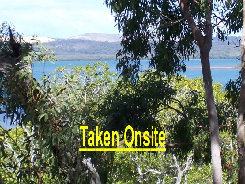 1-3 Blue Bay Cres, Macleay Island QLD 4184