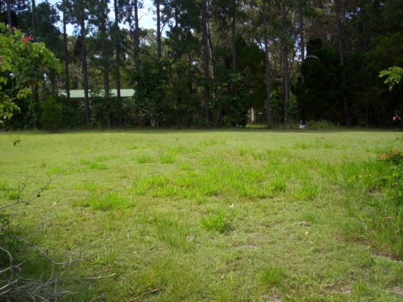 19 Jan Street, Macleay Island QLD 4184