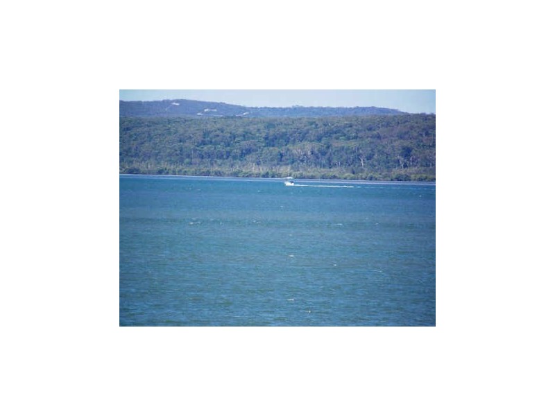 17 Lovell pde, Lamb Island QLD 4184