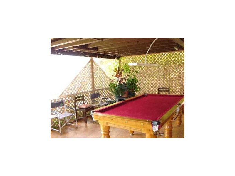 17 Lovell pde, Lamb Island QLD 4184