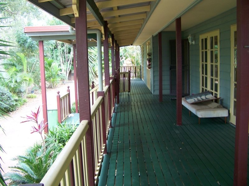 36 Coast Rd, Macleay Island QLD 4184