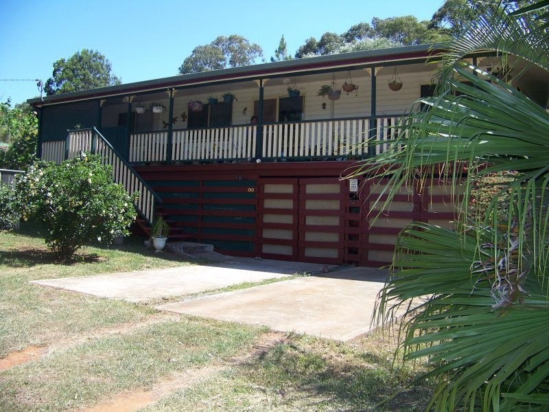 18 Granadilla St, Macleay Island QLD 4184