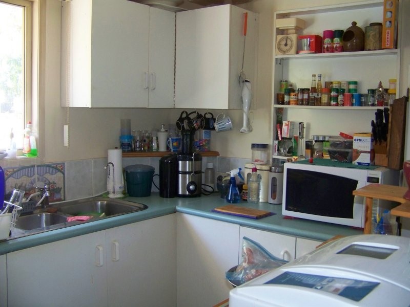 18 Granadilla St, Macleay Island QLD 4184