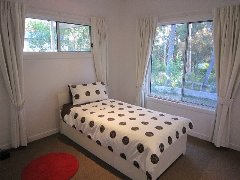 14 BARACOOTA ST, Macleay Island QLD 4184