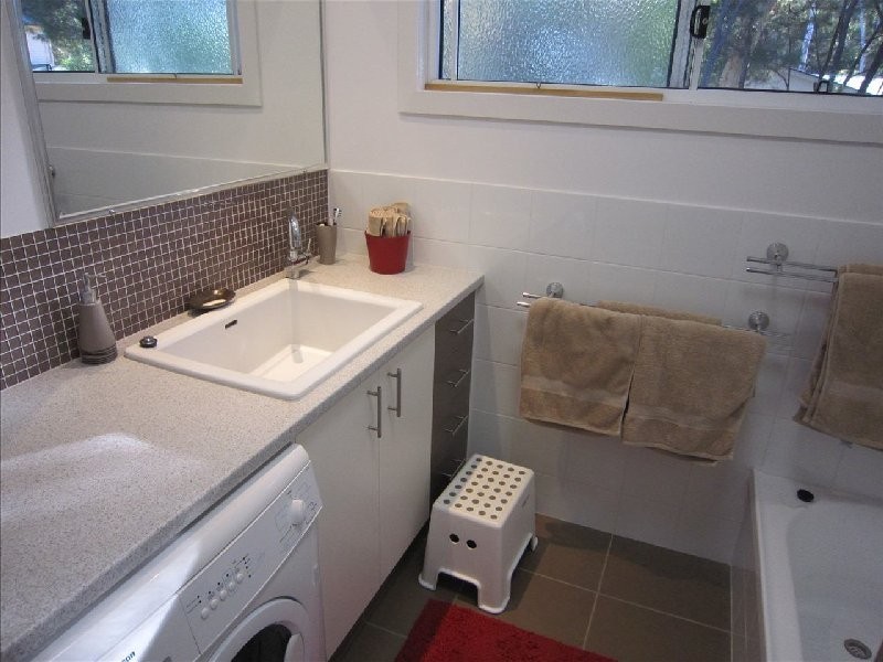 14 BARACOOTA ST, Macleay Island QLD 4184