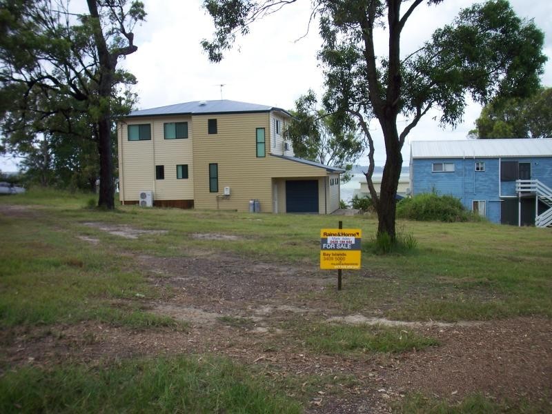 40 Mawarra Street, Macleay Island QLD 4184