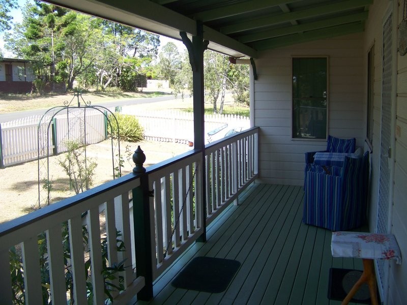 35 Scotts Road, Macleay Island QLD 4184