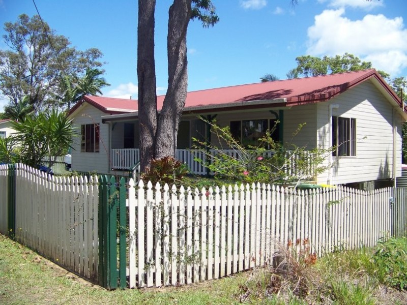 35 Scotts Road, Macleay Island QLD 4184