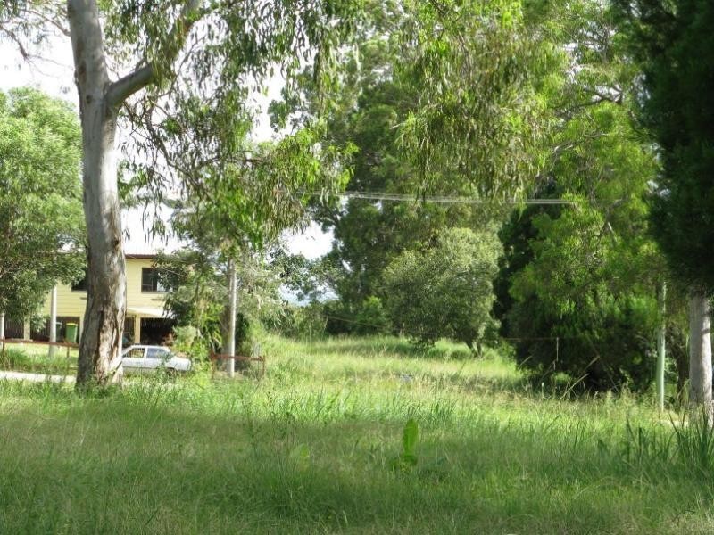 4 Boxwood Avenue, Lamb Island QLD 4184