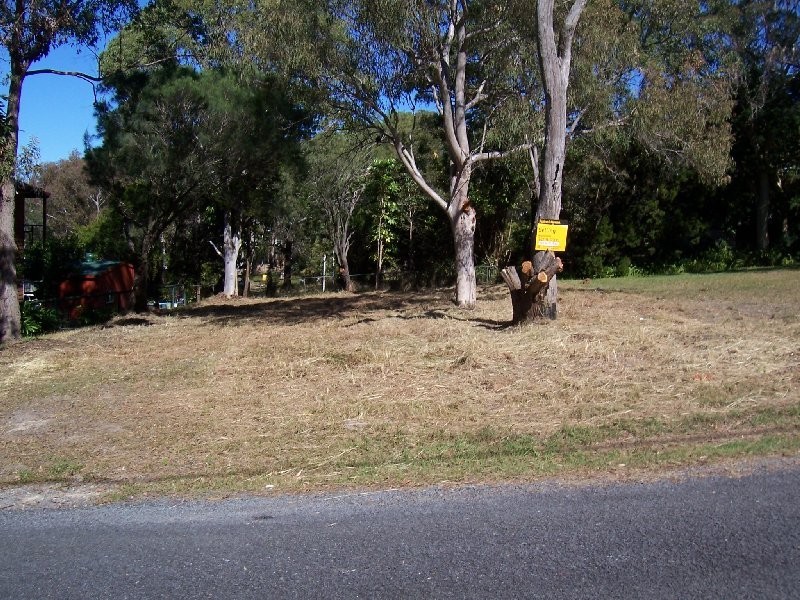 28 Baracoota St, Macleay Island QLD 4184