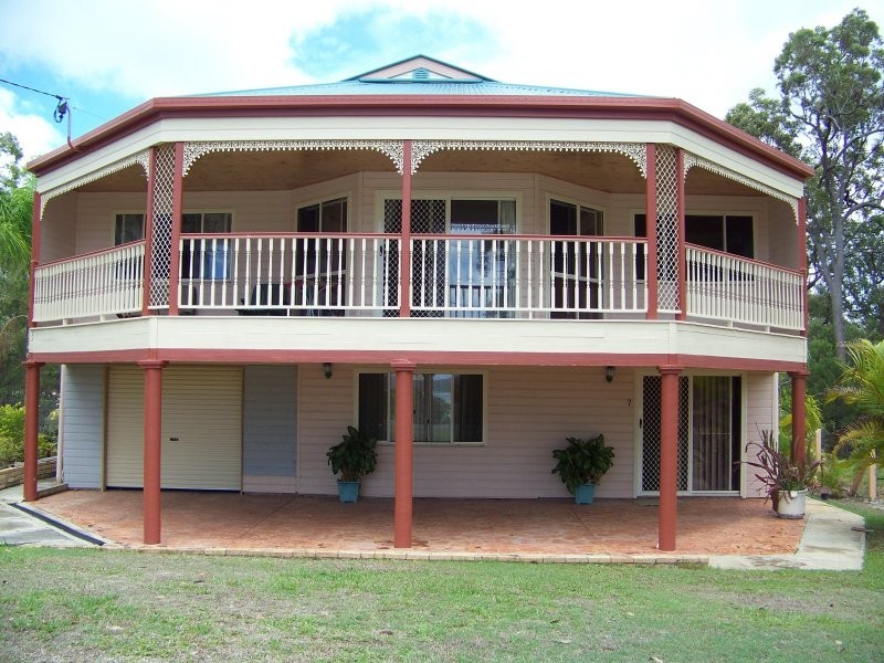7 ILYA ST, Macleay Island QLD 4184