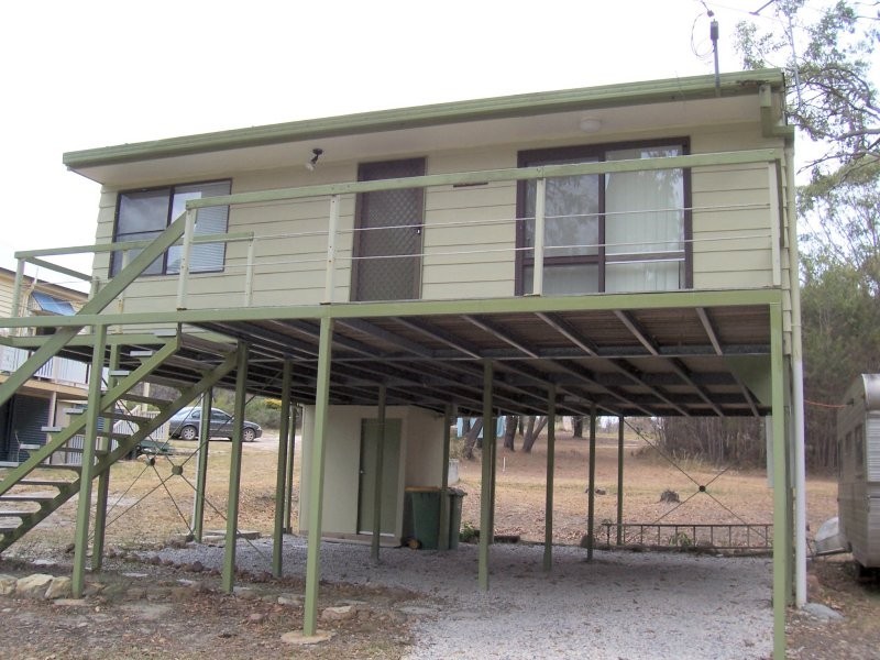 38 Morwong St, Macleay Island QLD 4184