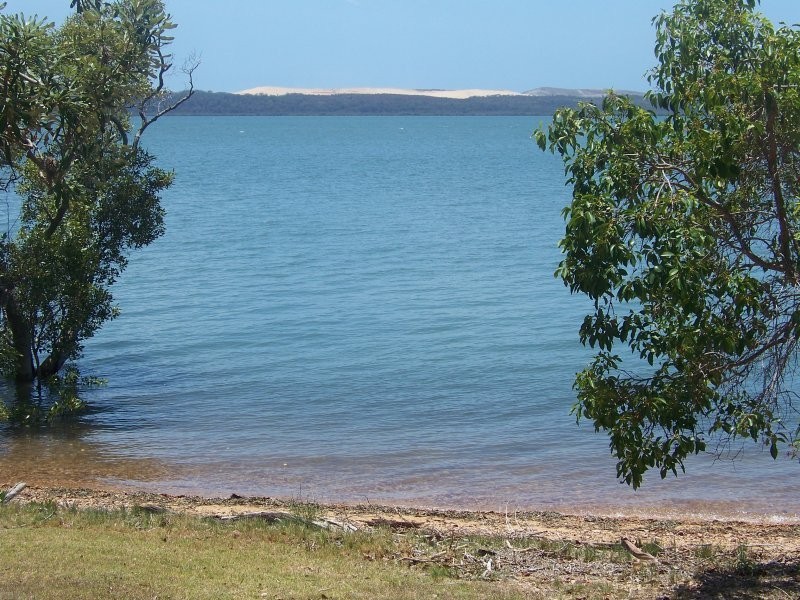 7 Golden Sands Bvd, Macleay Island QLD 4184