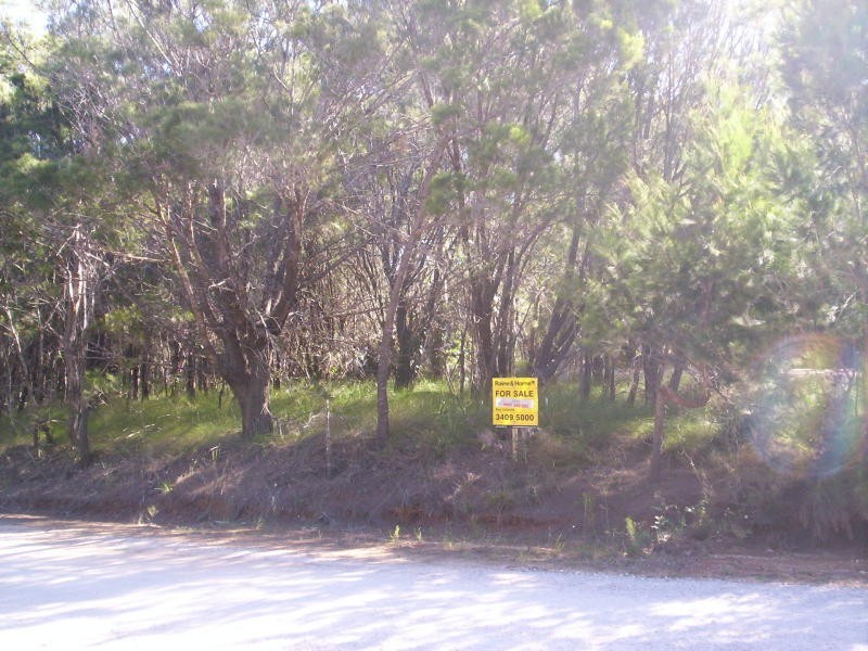 17 Timothy Street, Macleay Island QLD 4184