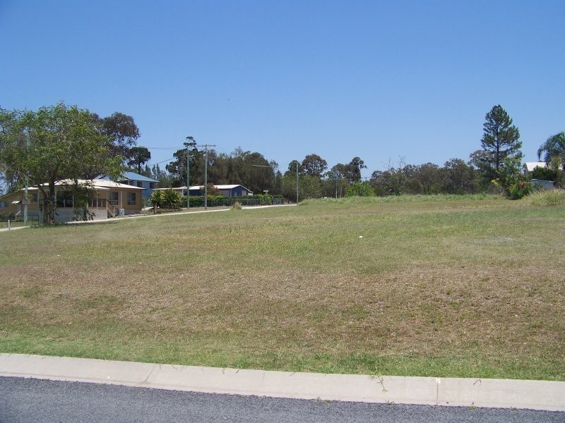 69 Camena Street, Macleay Island QLD 4184