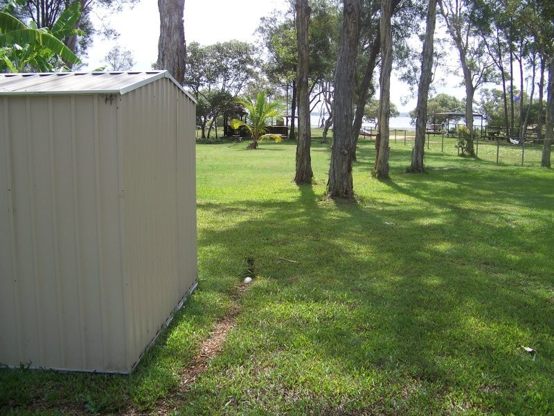 35 Attunga St, Macleay Island QLD 4184