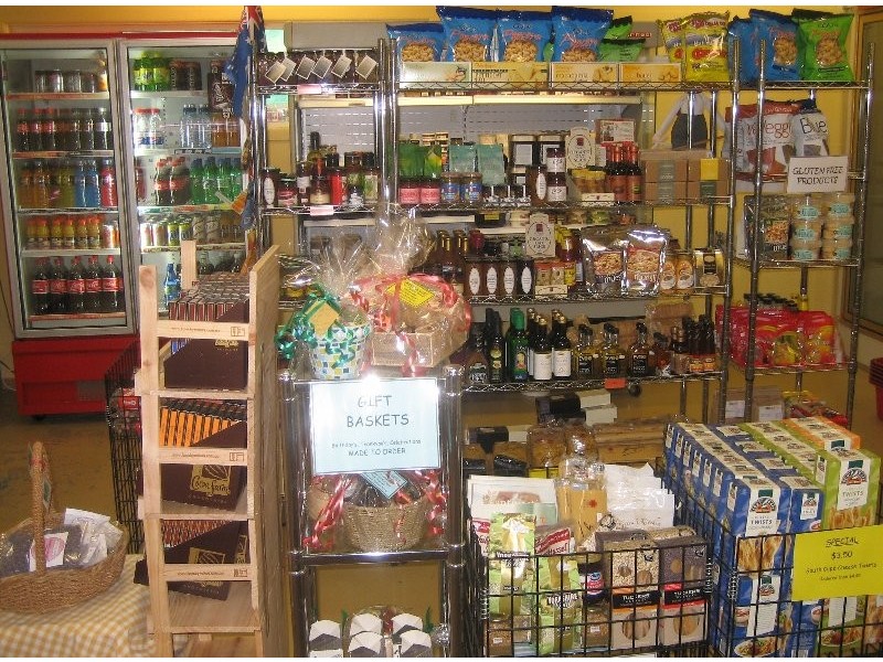 2/25 High Central Rd, Macleay Island QLD 4184