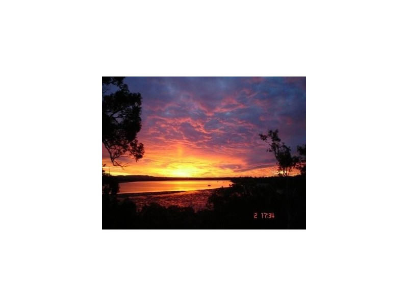 2/25 High Central Rd, Macleay Island QLD 4184