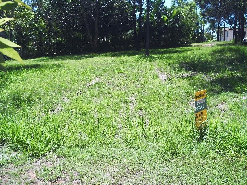 24 ILYA STREET, Macleay Island QLD 4184