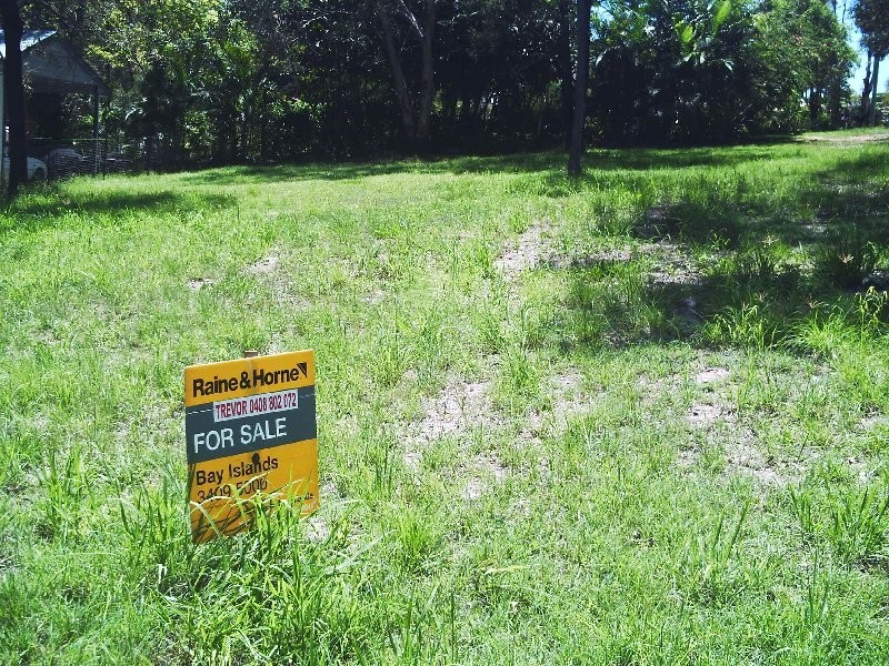 24 ILYA STREET, Macleay Island QLD 4184