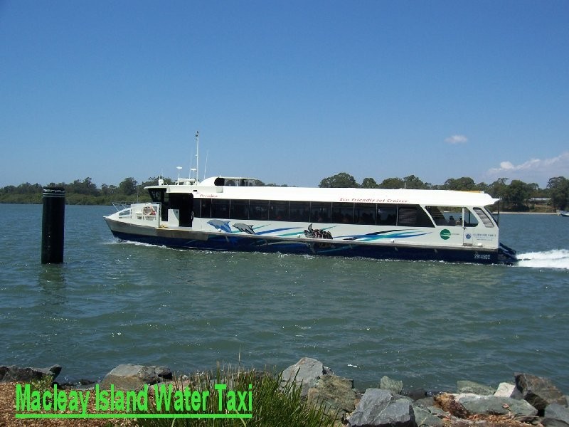 31 Timothy Street, Macleay Island QLD 4184