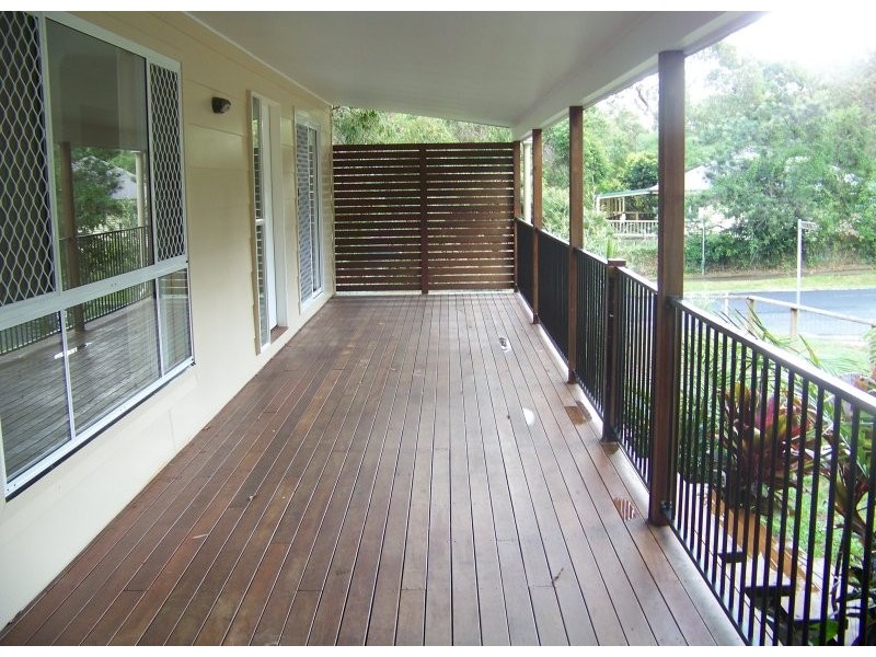 2 Morwong Street, Macleay Island QLD 4184