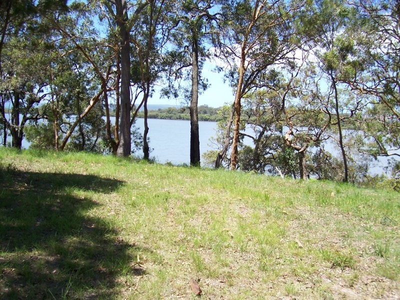 49 TIMOTHY ST, Macleay Island QLD 4184