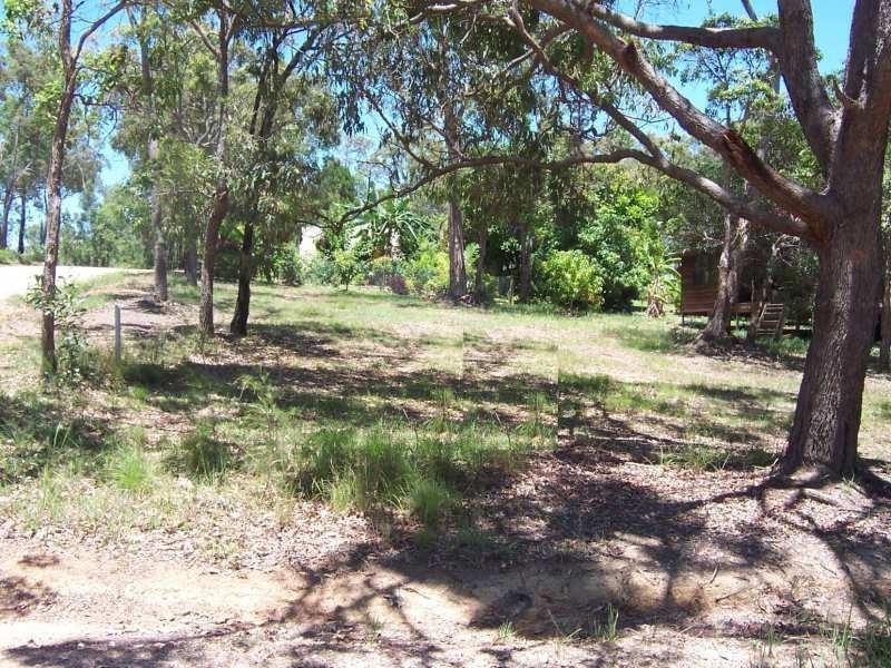 10 Bruce Street, Lamb Island QLD 4184