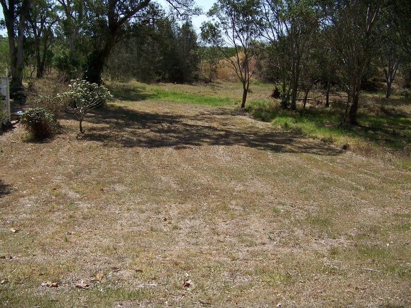 176 LUCAS DR, Lamb Island QLD 4184