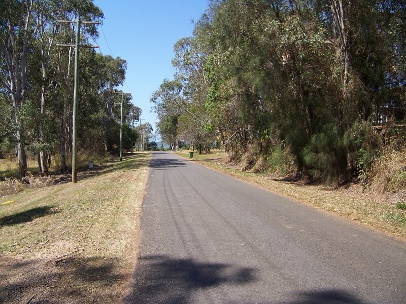 176 LUCAS DR, Lamb Island QLD 4184