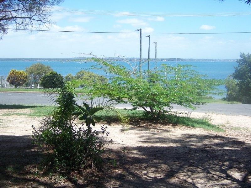 21 Kalara St, Macleay Island QLD 4184
