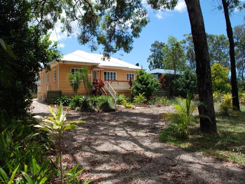 17 SARMAR ST, Russell Island QLD 4184