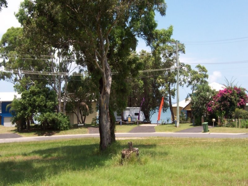 7 Mawarra Street, Macleay Island QLD 4184