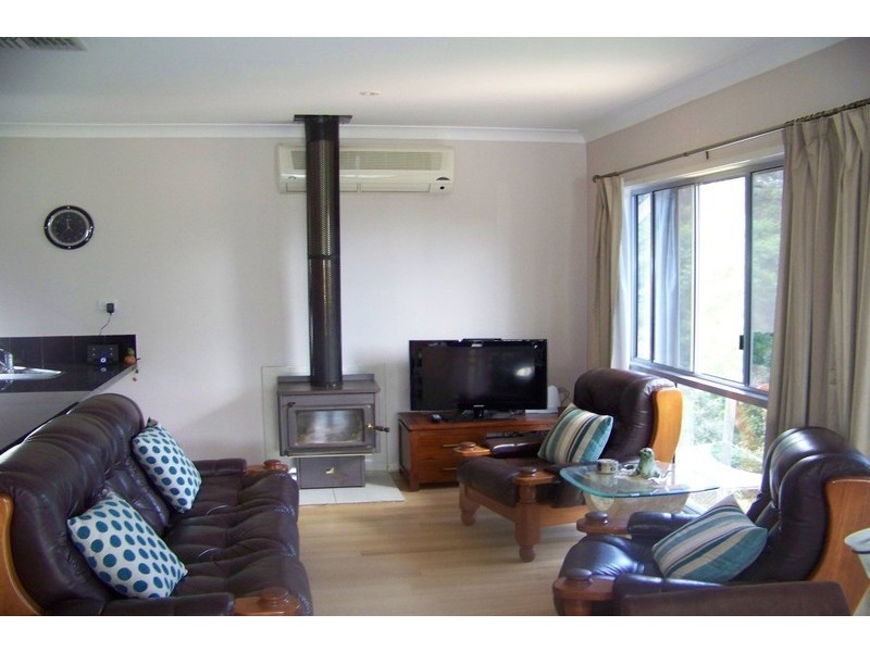 74 PERULPA DR, Lamb Island QLD 4184