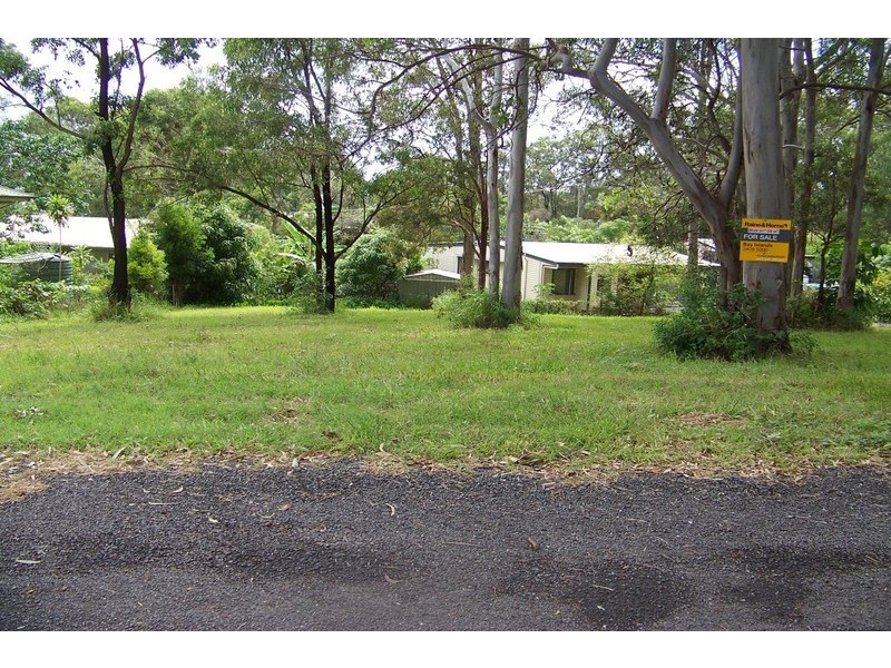 43 HALCYON ST, Lamb Island QLD 4184
