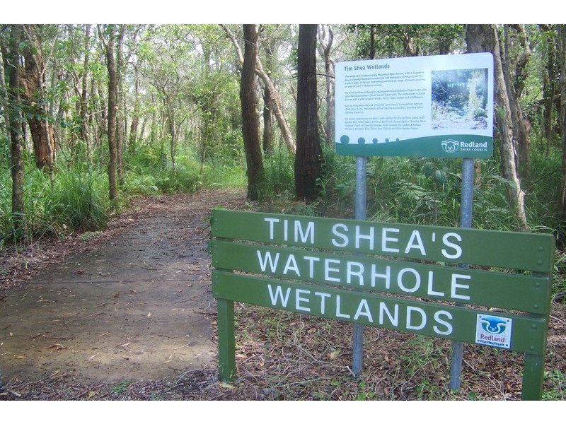 41 Charles Terrace, Macleay Island QLD 4184