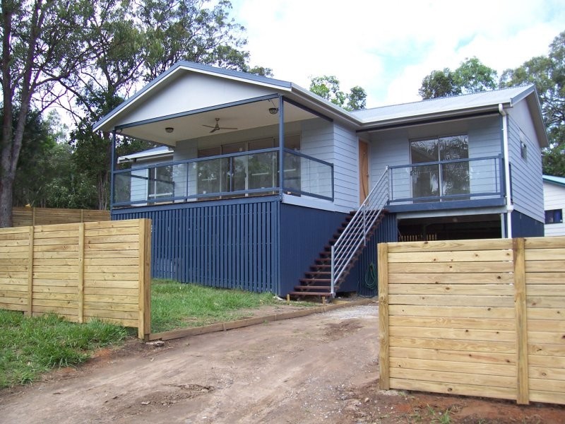 141 HIGH CENTRAL RD, Macleay Island QLD 4184
