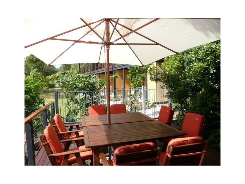 10-14 Weeroona Street, Macleay Island QLD 4184