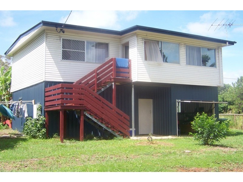 14 Betty Street, Macleay Island QLD 4184