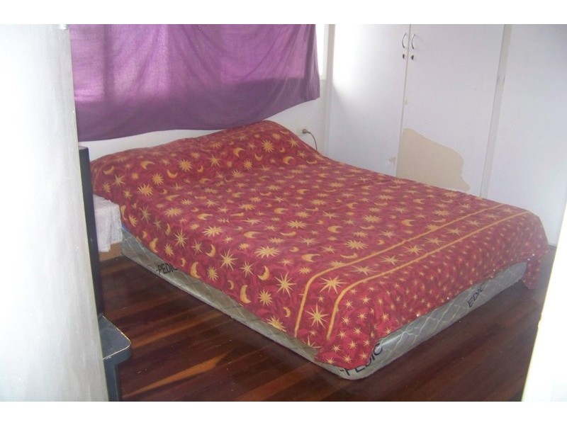 14 Betty Street, Macleay Island QLD 4184