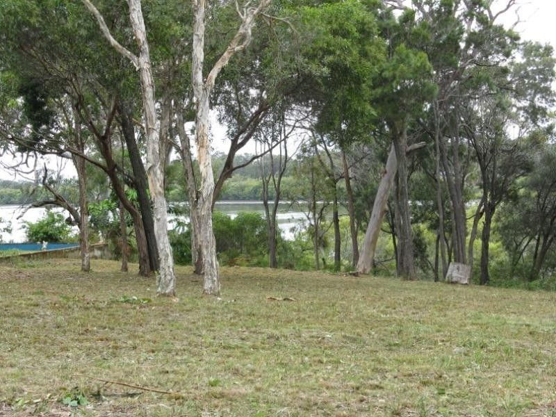 30 Timothy Street, Macleay Island QLD 4184