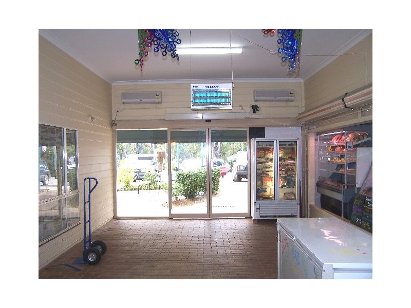 25 High Central Road, Macleay Island QLD 4184