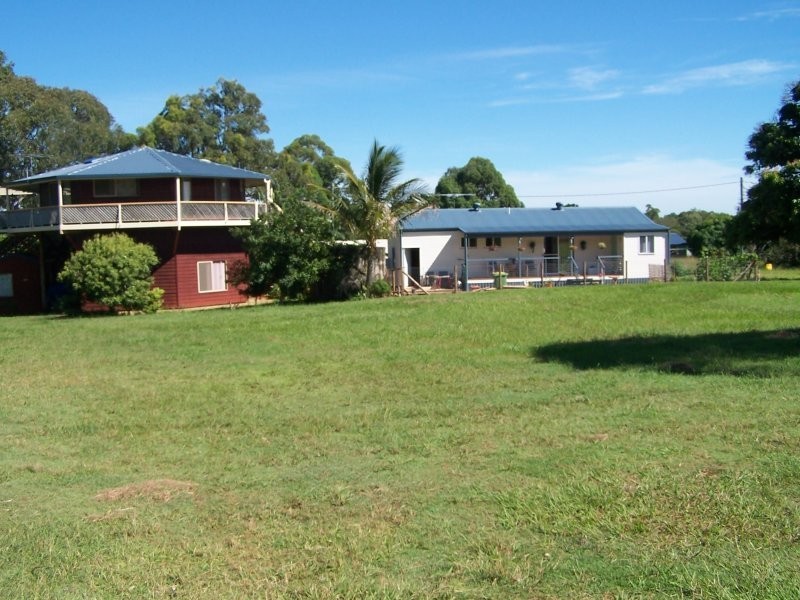 5 Baha, Macleay Island QLD 4184