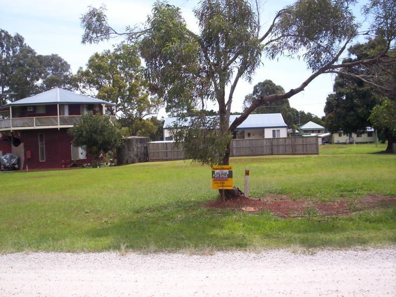 5 Baha, Macleay Island QLD 4184