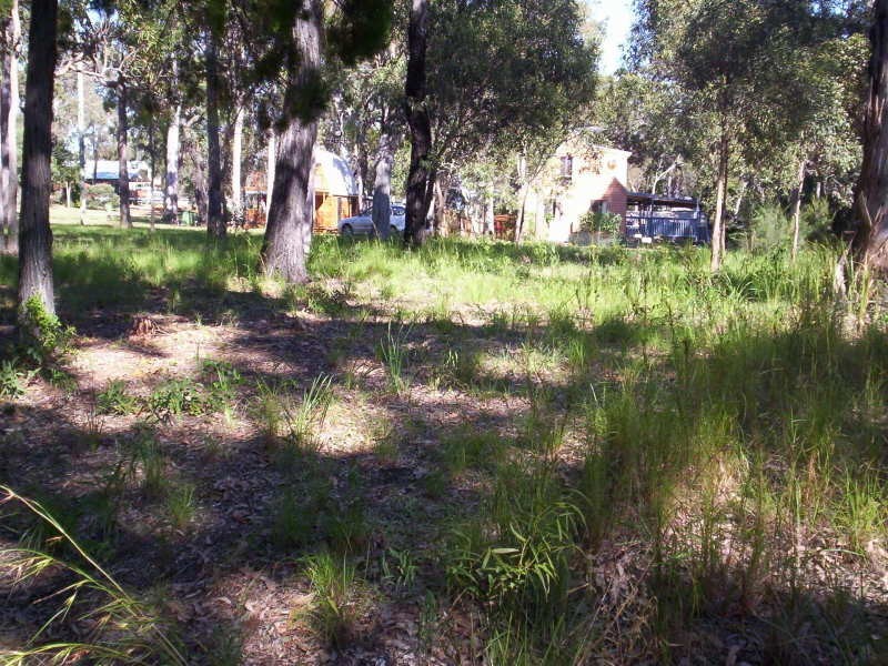 19 Blue Bay Crescent, Macleay Island QLD 4184