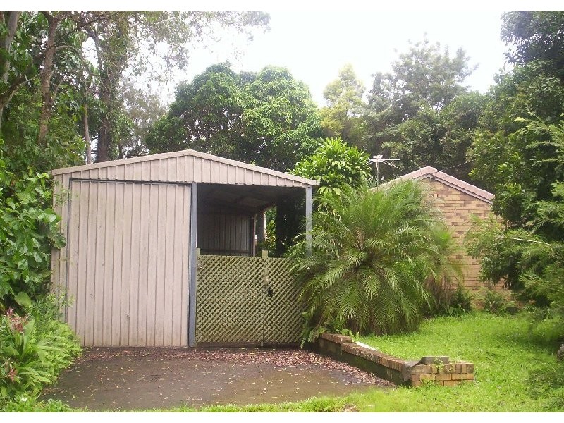 32 MEL ST, Macleay Island QLD 4184