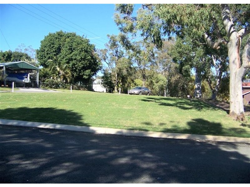 35 Timothy Street, Macleay Island QLD 4184