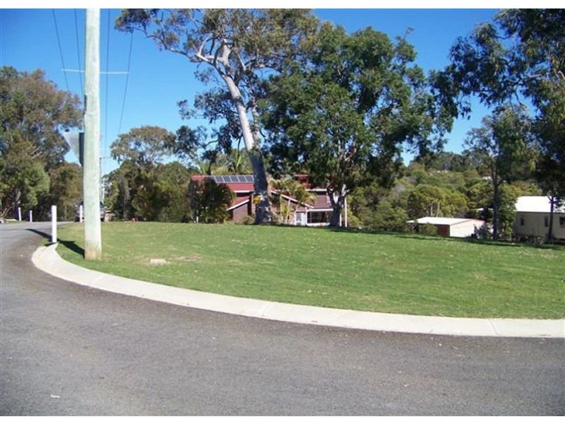 35 Timothy Street, Macleay Island QLD 4184
