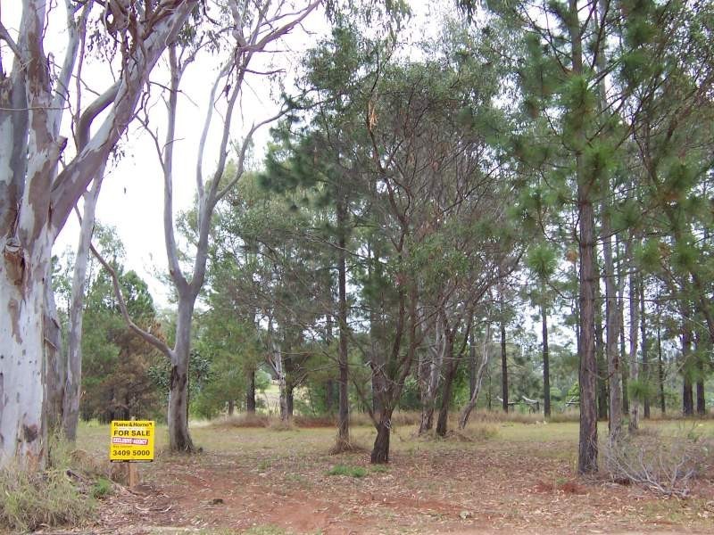 36 Cooee Crescent, Macleay Island QLD 4184